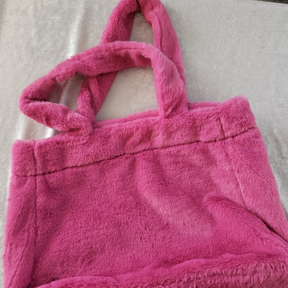 JILL & ALLY Hot Pink Fuzzy Tote